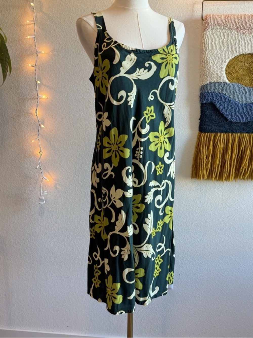 Hilo Hattie Dress Women's Size L Green Coastal Chic Kaftan Hawaiian Maxi